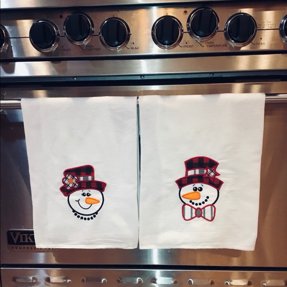 Snowman hand towels